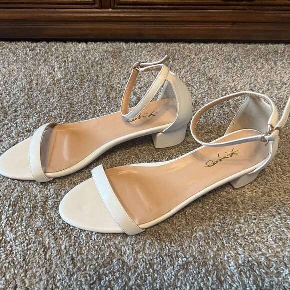 XYO White Heels Women's Size 12 - Picture 5 of 9